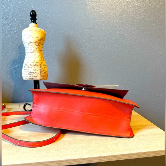 ORIFLAME SWEDEN orange/coral bag. - Picture 10 of 10